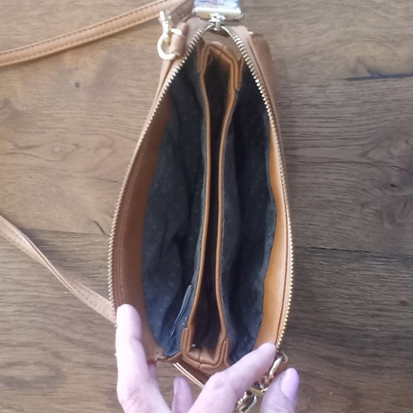 Olivia + Joy clutch/crossbody - Picture 3 of 4